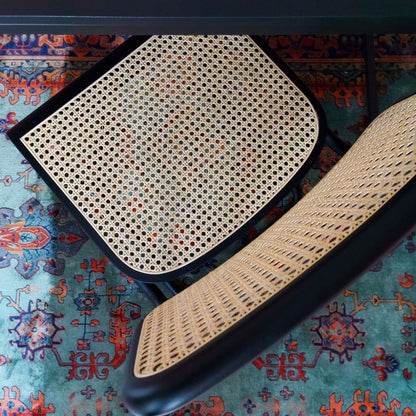 Sæt af 4 spisestole i rotandesign, sort, Bas