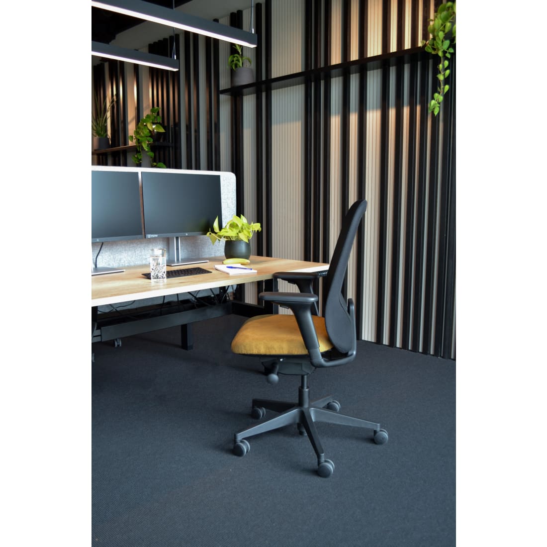 Workliving Nora Mesh Yellow Regain - Ergonomisk kontorstol NEN1335